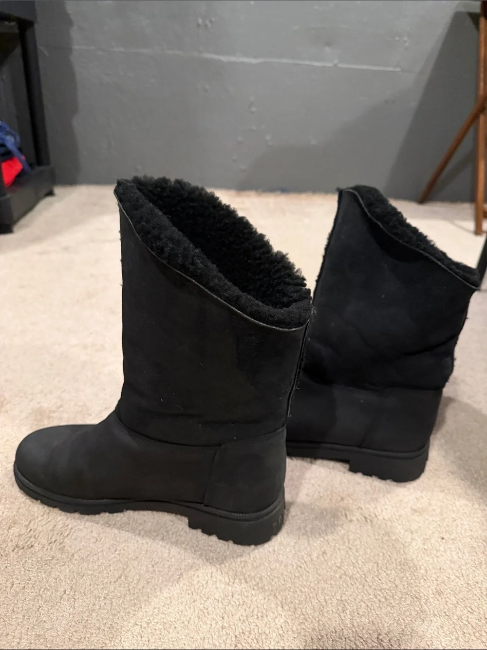 Sorel Black Shearling-Lined Mid-Calf Winter Boots